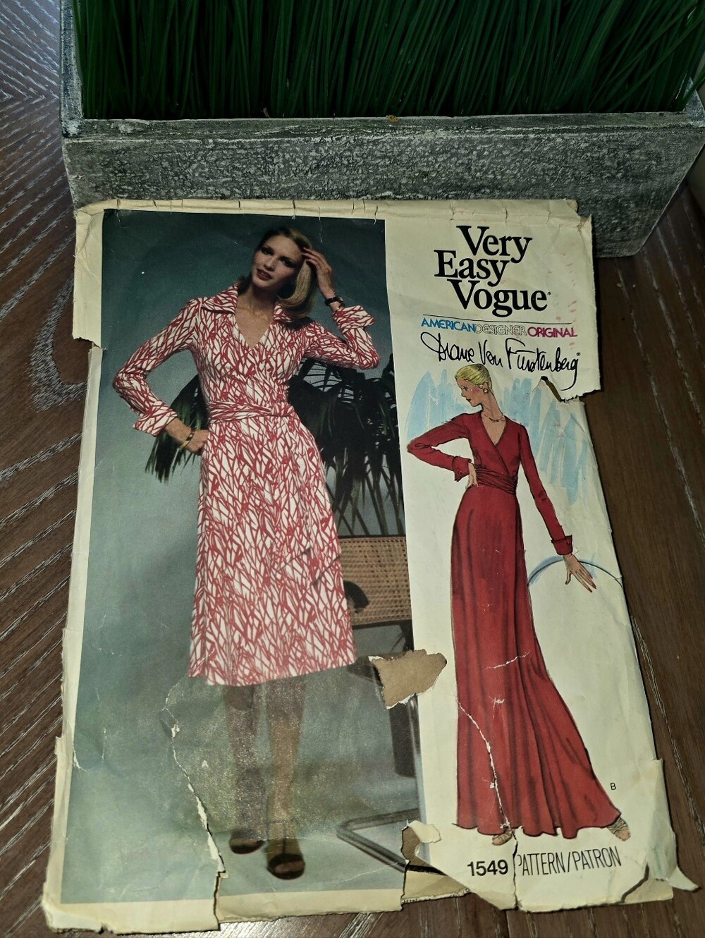 1970s Vintage Diane Von Furstenburg Wrap Dress Vogue Sewing Pattern
